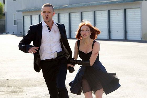 In Time / Justin Timberlake & Amanda Seyfried