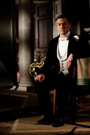 Kenneth Branagh como Sir Laurence Olivier