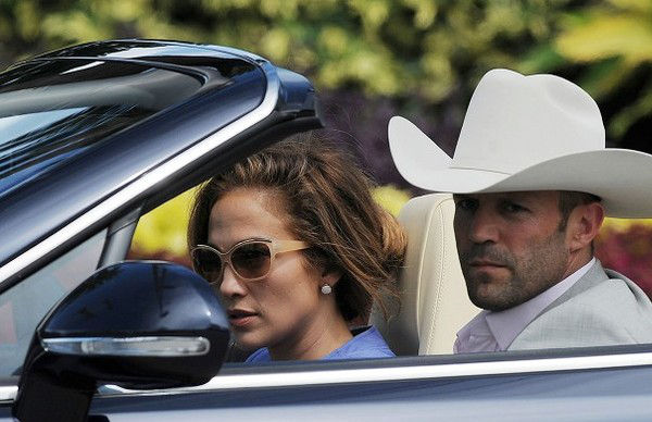 Jennifer Lopez y Jason Statham en Parker
