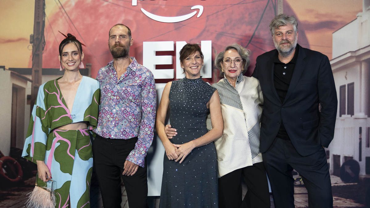 Irene Pérez, José Manuel Poga, Malena Alterio, Luisa Gavasa y Raúl Cimas